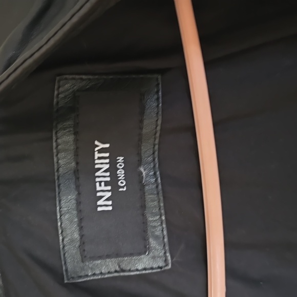 Women's Leather Jacket - Picture 4 of 4